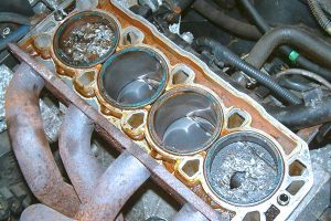 Engine damage caused by a cambelt failure