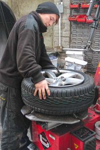 Fitting a new tyre